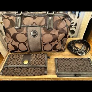 👜 Coach Handbag, Wallet & Checkbook Set
